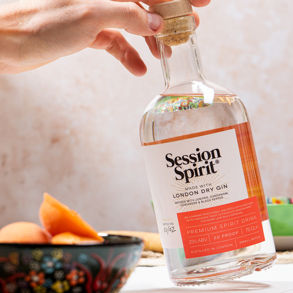 
                      
                        Session Spirit London Dry, made with London Dry Gin
                      
                    